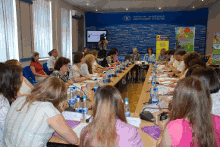 Круглі столи